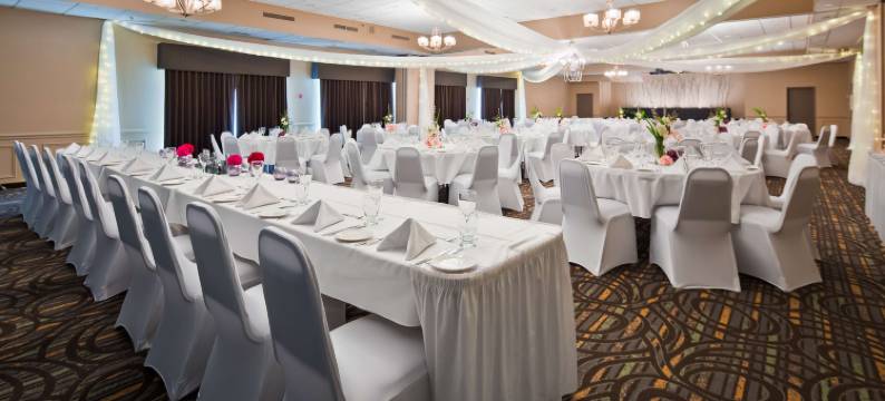 彭布罗克酒店和会议中心贝斯特韦斯特酒店(Best Western Pembroke Inn  Conference Centre)图片