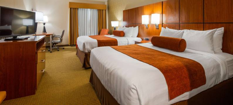 芬格湖群贝斯特韦斯特优质套房酒店(Best Western Plus Finger Lakes Inn  Suites)图片