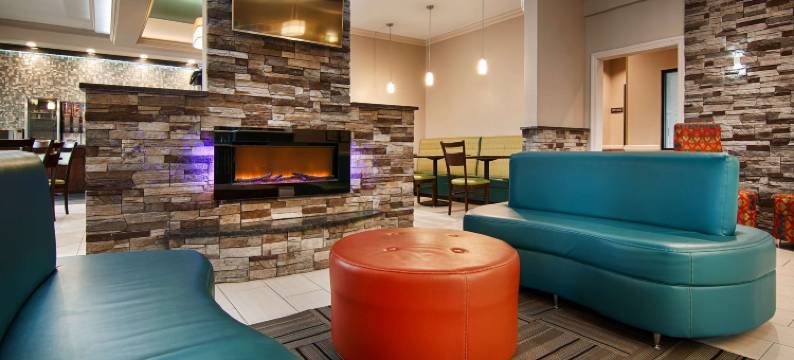 埃尔克哈特贝斯特韦斯特套房酒店(Best Western Inn  Suites)图片