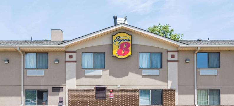 汉普顿速8酒店(Super 8 by Wyndham Hampton)图片