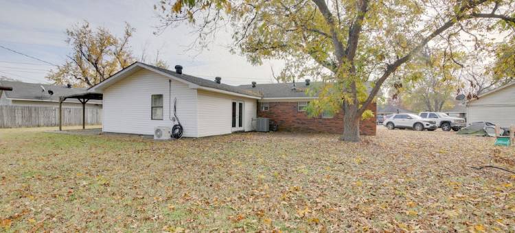 位于密西西比河附近的家庭度假租赁房(Family Vacation Rental Home Near Mississippi River)图片