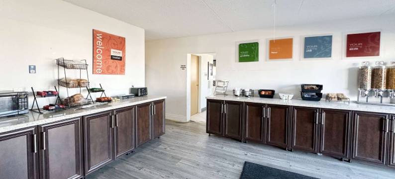 威兰Travelodge by Wyndham酒店(Travelodge by Wyndham Welland)图片