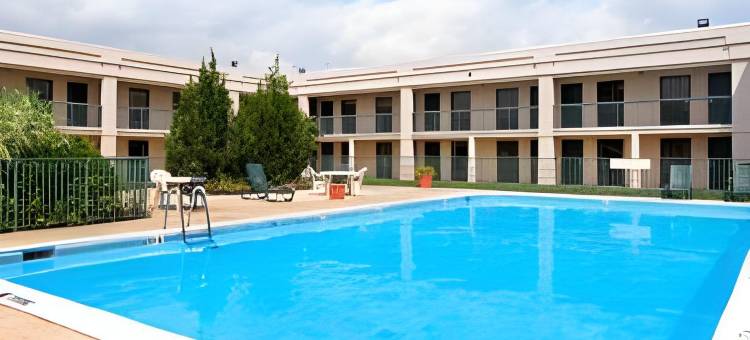 约克温德姆戴斯套房酒店(Days Inn & Suites by Wyndham York)图片