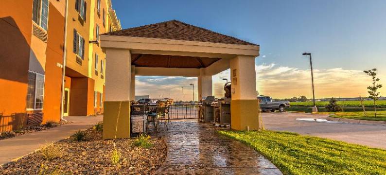 Candlewood Suites 锡德尼 by IHG(Candlewood Suites SIDNEY by IHG)图片