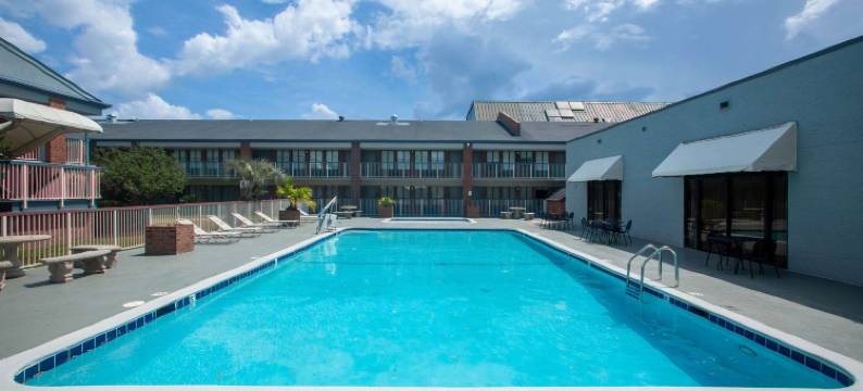 莫比尔I-65温德姆戴斯酒店(Days Inn by Wyndham Mobile I-65)图片