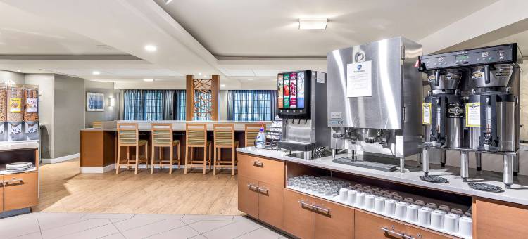 西方唐恩贝斯特韦斯特套房酒店(Best Western West Towne Suites)图片