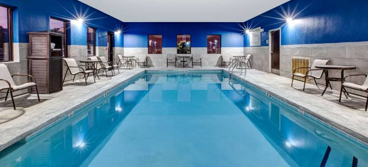 克利夫兰机场/米德尔堡高地欢朋套房酒店(Hampton Inn & Suites Cleveland-Airport/Middleburg Heights)图片