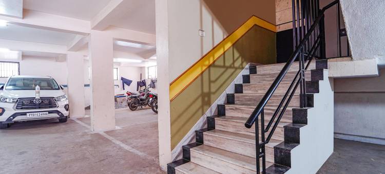 Fabhotel Ess天堂(FabHotel Ess Paradise - Nr Bus Stand)图片