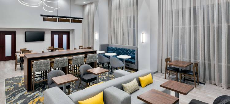 克利夫兰比奇伍德欢朋套房酒店(Hampton Inn & Suites Cleveland-Beachwood)图片