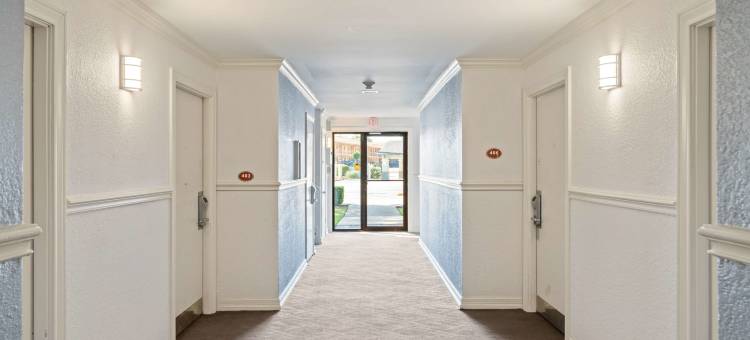 布伦纳姆美洲最佳价值酒店(Americas Best Value Inn Brenham)图片