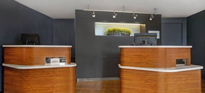 芝加哥埃尔姆赫斯特/奥克布鲁克地区万怡酒店(Courtyard Chicago Elmhurst/Oakbrook Area)图片