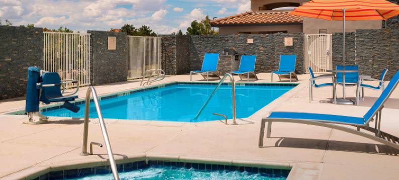 阿尔伯克基机场汤普拉斯套房酒店(TownePlace Suites Albuquerque Airport)图片