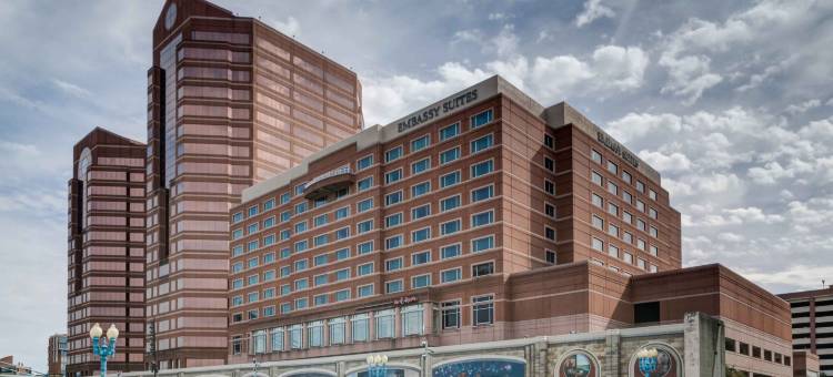 辛辛那提河心希尔顿安泊酒店(Embassy Suites by Hilton Cincinnati RiverCenter)图片