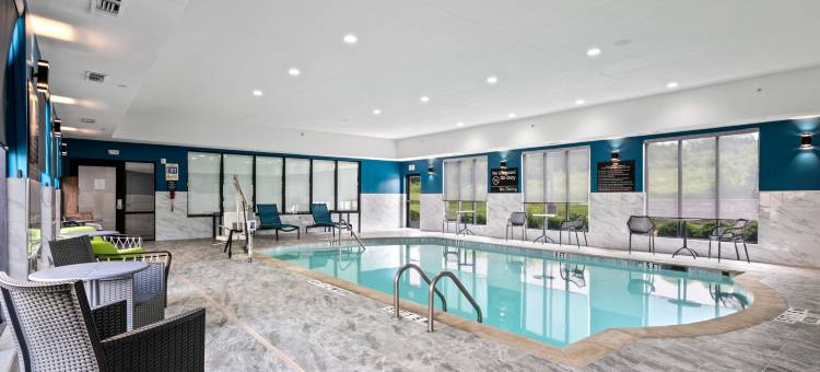 希尔顿欢朋套房酒店-芒特普莱森特(Hampton Inn & Suites Mount Pleasant)图片