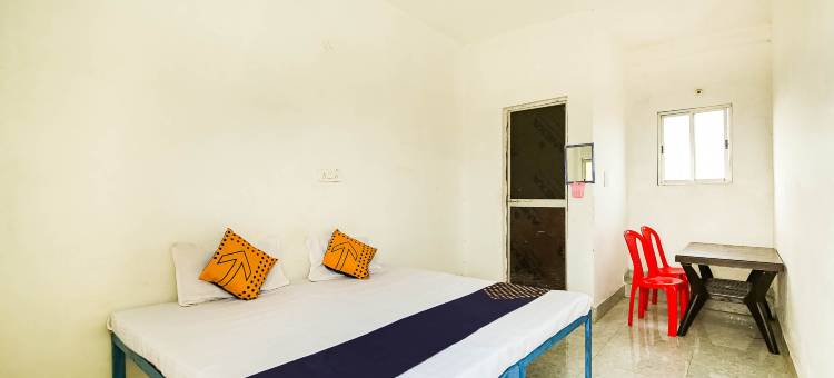 Spot on Krishna Market and Lodge图片