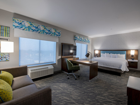 邓肯维尔欢朋套房酒店