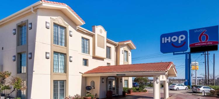 沃思堡西医药中心6号一室公寓酒店(Studio 6 Fort Worth, TX - West Medical Center)图片