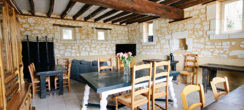 勒洛吉斯德普瓦利尔(Logis de Poëllier)图片