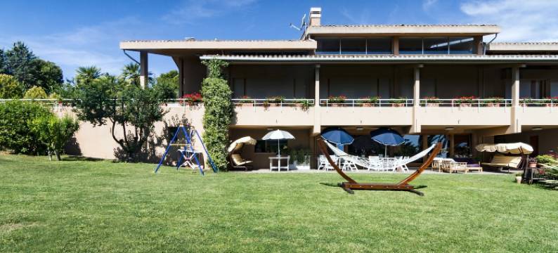 卡波达尔寇别墅民宿(Villa Capodarco B&B)图片