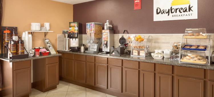 安德森温德姆戴斯酒店(Days Inn by Wyndham Anderson IN)图片