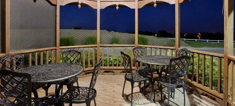 恩波里亚美茵斯坦套房酒店(MainStay Suites Emporia)图片