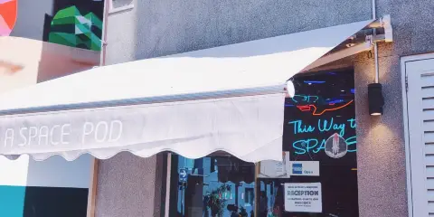 遇見太空膠囊酒店@阿拉伯街
