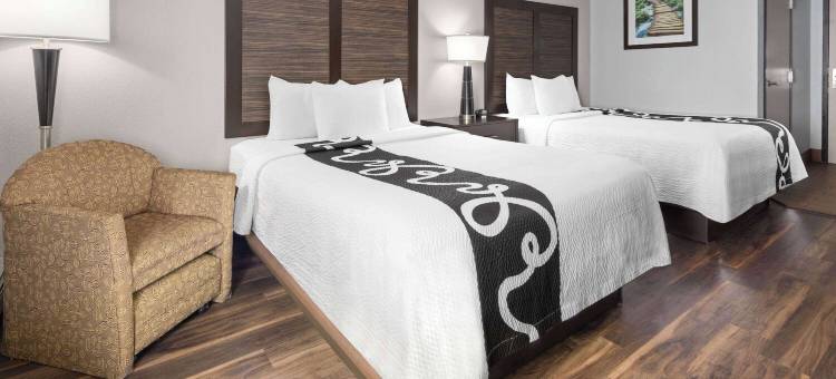 布法罗机场拉昆塔温德姆酒店(La Quinta Inn by Wyndham Buffalo Airport)图片