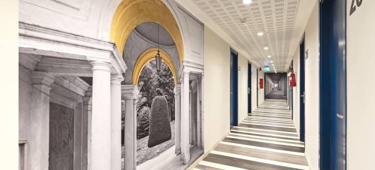 科摩市中心民宿酒店(B&B Hotel Como City Center)图片