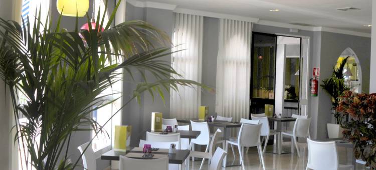 奥纳贝尔公寓酒店(Aparthotel Ona Campanario)图片