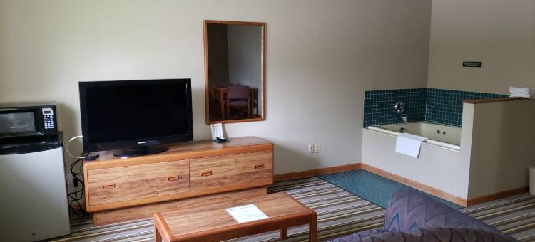 沃齐卡速8酒店(Super 8 by Wyndham Watseka)图片