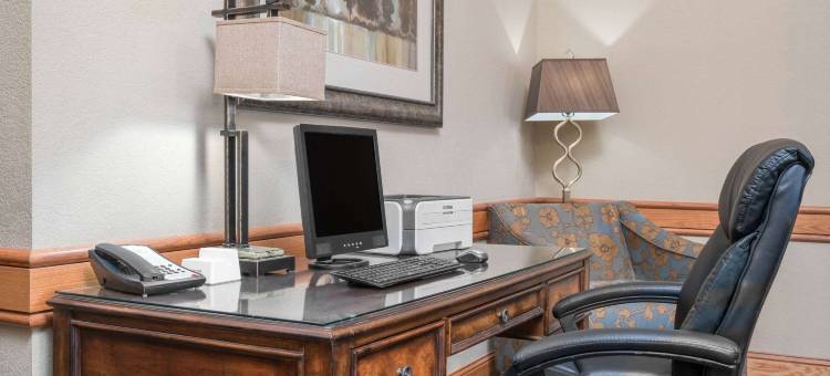 道奇堡美吟温德姆酒店(AmericInn by Wyndham Fort Dodge)图片