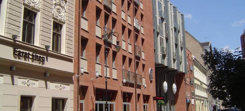 时尚豪华公寓(Trendy Deluxe Apartments)图片