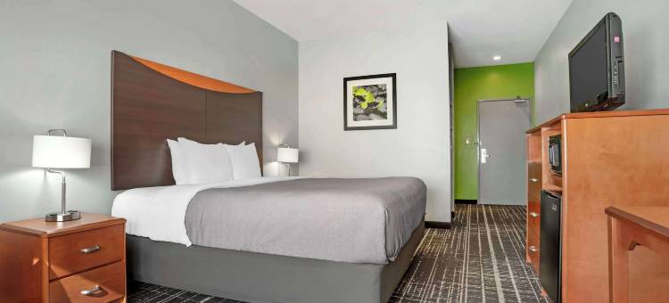 伯明翰品质酒店 - 高速公路280(Quality Inn & Suites Birmingham - Highway 280)图片