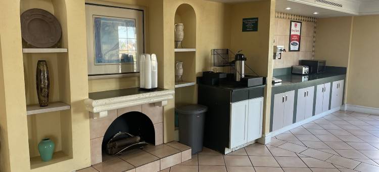 Econo Lodge Kalamazoo Near Wings Stadium图片