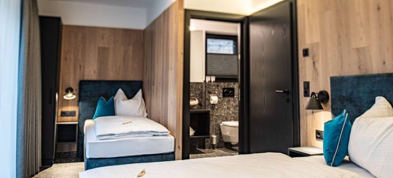 靠近克里姆尔瀑布的瓦尔德伊姆平茨高木屋(The Village - Chalet Stone House)图片