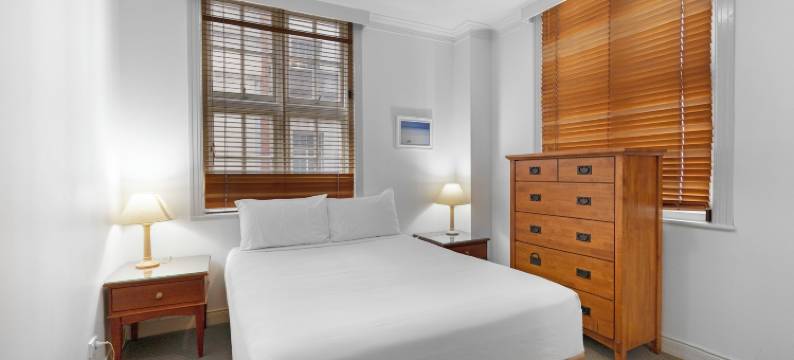 罗思伯里酒店(Rothbury Hotel)图片