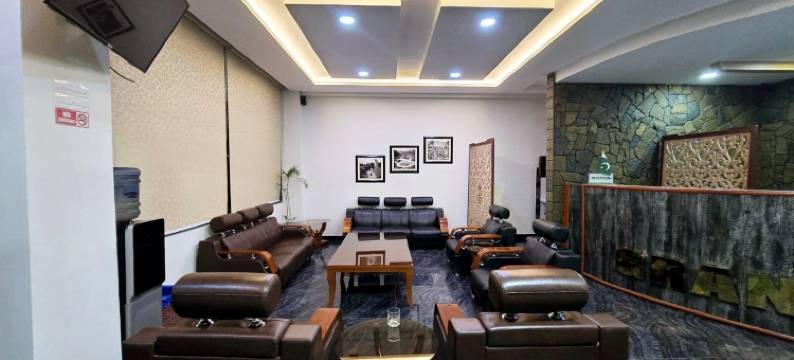 大塔吉酒店(Grand Taj)图片