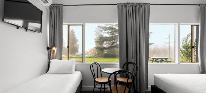 回音点探索汽车旅馆(Echo Point Discovery Motel)图片