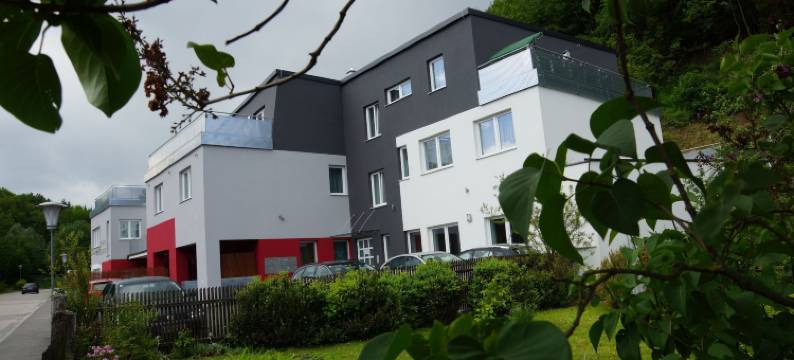 福鲁克斯佩帕拉迪斯伽尔特酒店(Frühstückspension Paradiesgartl)图片