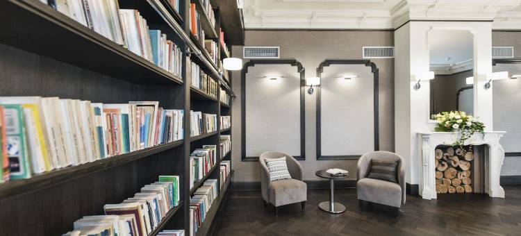 红男爵酒店及餐饮(Red Baron Hotel & Restaurant)图片