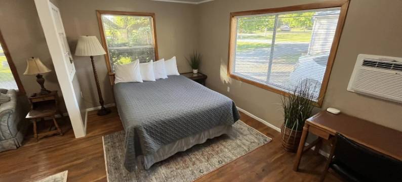 瀑布汽车旅馆(The Cascade Motel)图片