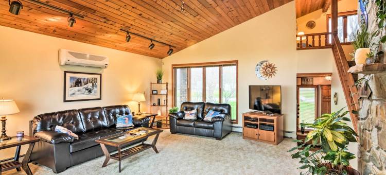 布罗克顿度假屋：滑雪、雪地滑管、徒步！(Brocton Escape Skiing, Snowtubing, Hiking!)图片