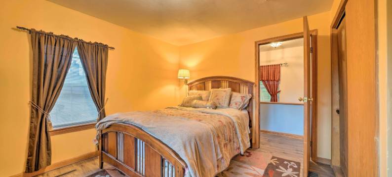 美丽的Hanoverton小屋在Guilford湖上！(Charming Hanoverton Cottage on Guilford Lake!)图片