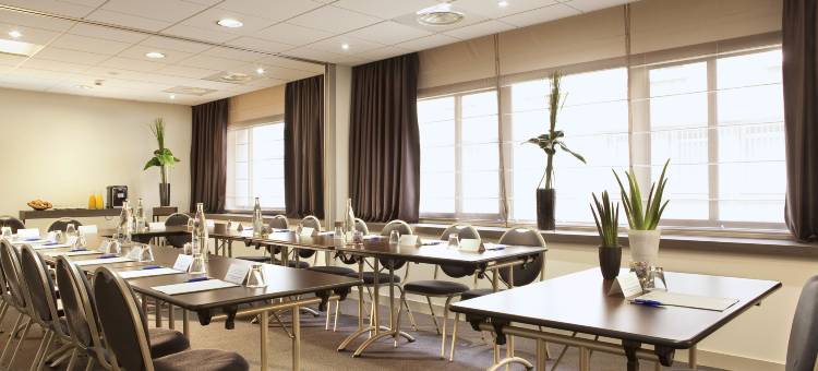 坎佩尔中心大洋洲艾思格尔酒店(Escale Oceania Quimper Centre)图片