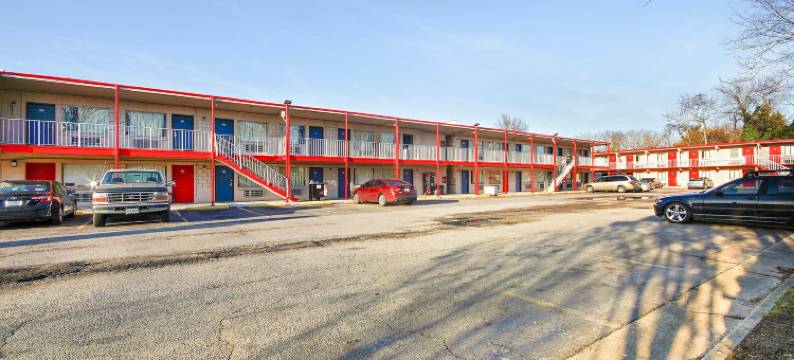 OYO弗吉尼亚-李堡I-95 &东华盛顿街酒店(Hotel Petersburg VA I-95 & E Washington St)图片