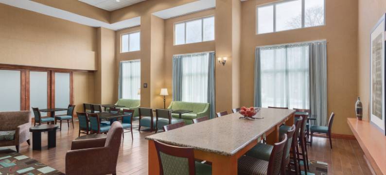 希尔顿欢朋套房酒店-格林菲尔德(Hampton Inn & Suites Greenfield)图片