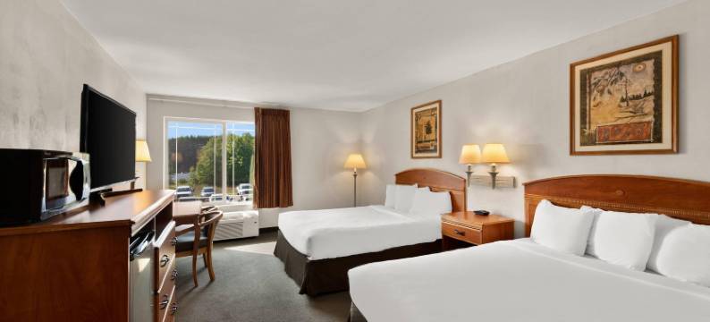 托马霍克罗德威酒店及套房(Rodeway Inn & Suites)图片