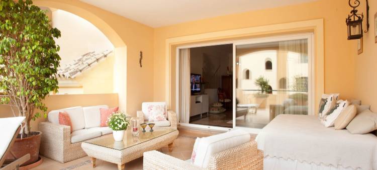 Apartment in Marbella near Sandy Beach图片