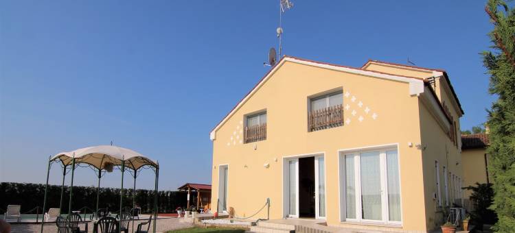 Venetian Villa with Pool and Sauna图片