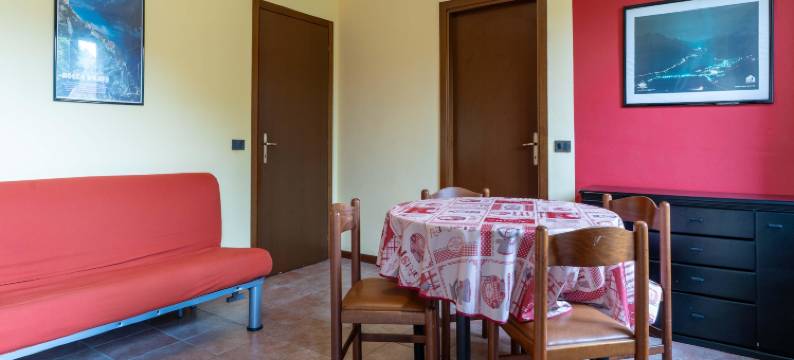 Holiday Home in Lombardy by Lake Idro图片